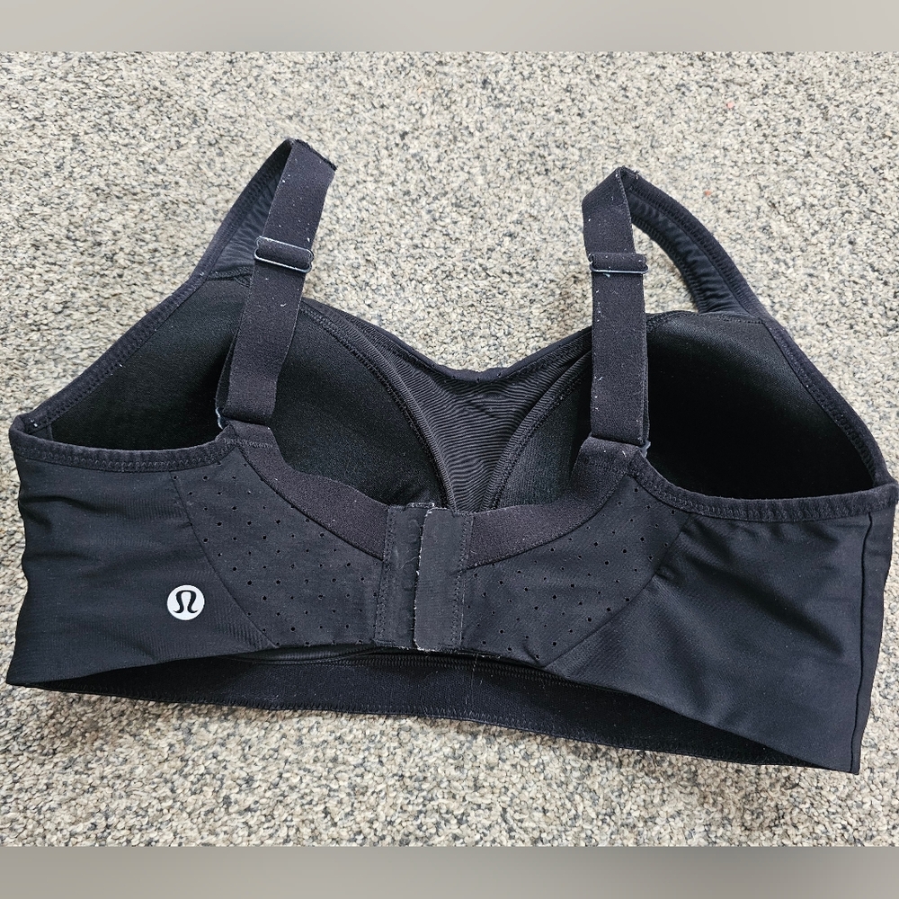 Lululemon bra 34D - Picture 3 of 5